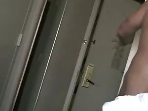Jeannie video porno  ...