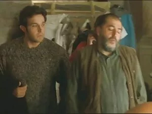 Anita salta su video ...