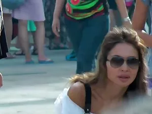 Mona video porno di  ...